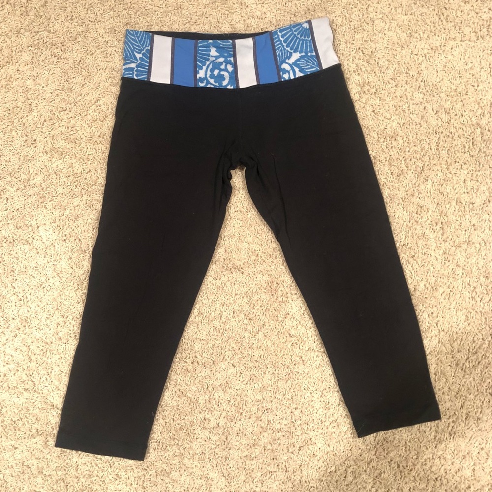 REVERSIBLE lululemon cropped pants
